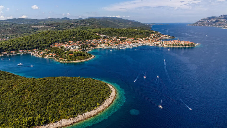 Korcula_aerial_shutterstock_133569092